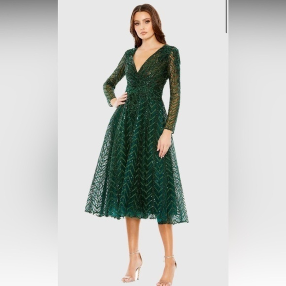 NWT - Mac Duggal Green Embellished Dress - Size 14